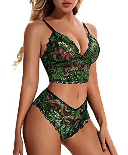 Conjunto de lencería verde de encaje