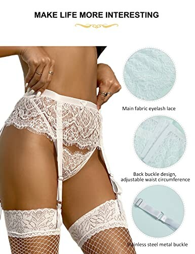 Conjunto de liguero de encaje blanco con diseño ajustable y detalles metálicos.