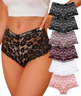 Conjunto de bragas altas de encaje en varios colores.