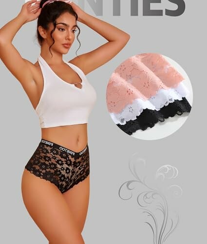 Modelo con conjunto de ropa interior de encaje y muestra de colores.