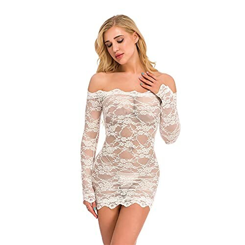 Mujer con vestido de encaje blanco.