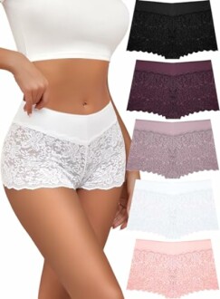 Conjunto de bragas de encaje en varios colores.